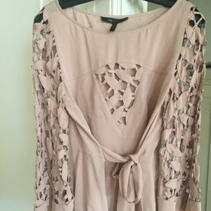 BCBG MAXAZRIA blush blouse